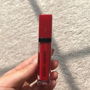 Bobbie brown crushed liquid lip in color big apple